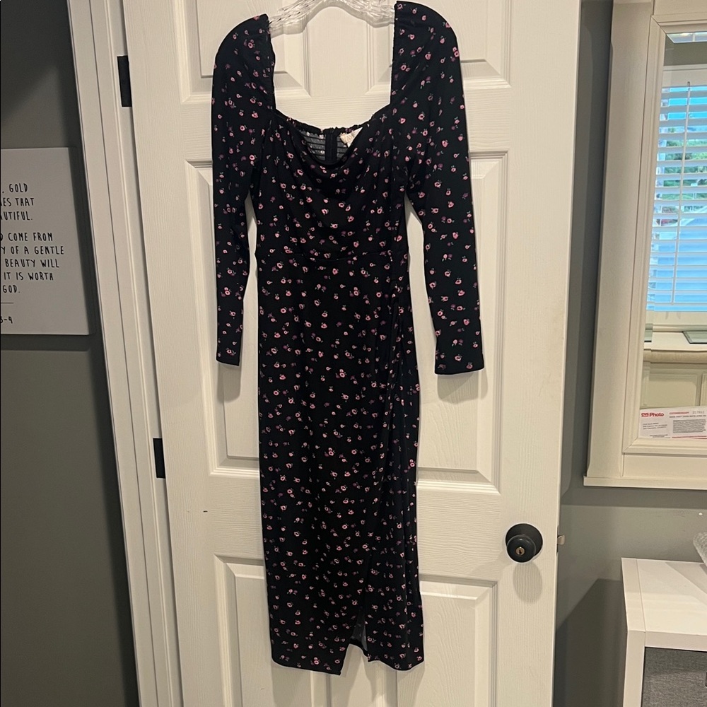 WAYF Elegant Black and Pink Floral Dress